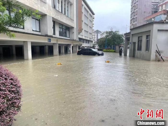 暴雨襲福建寧德 多處受淹（圖）(圖6)