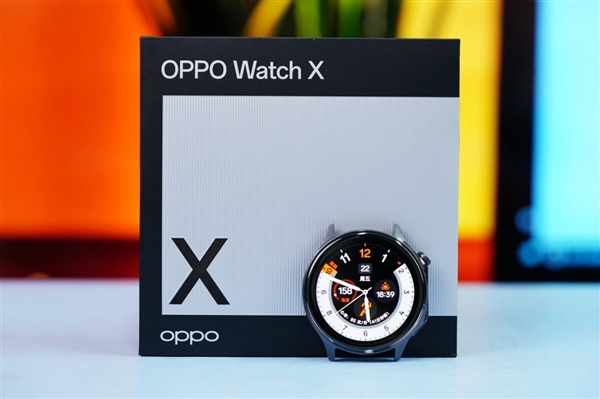 OPPO第一款圓表,！OPPO Watch X星夜飛行版圖賞