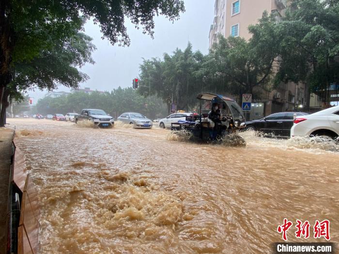 暴雨襲福建寧德 多處受淹（圖）